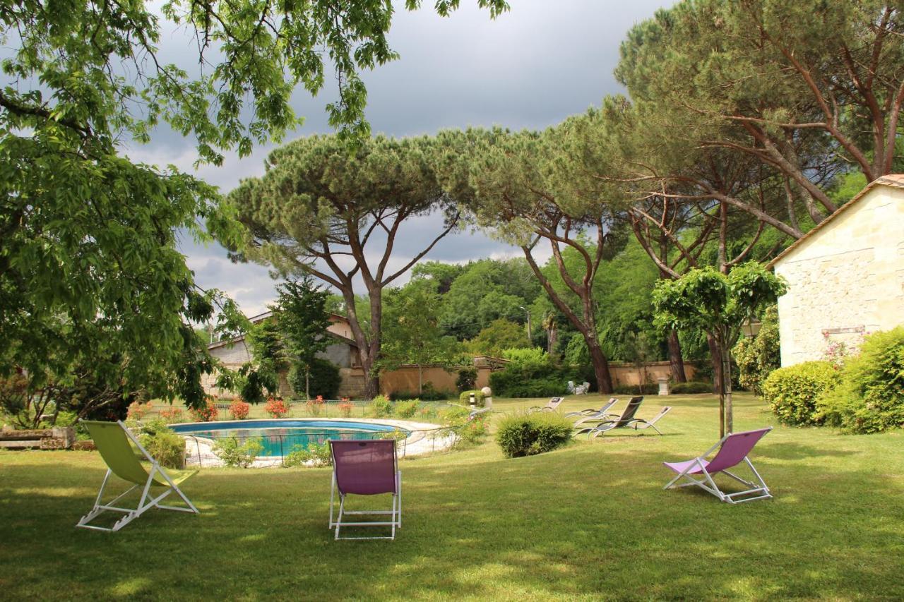 Chateau Rosemont - Grande Maison Familiale Campagne Dans Le Medoc Avec Piscine Et Tennis A 15 Mn Bordeaux Labarde Ngoại thất bức ảnh