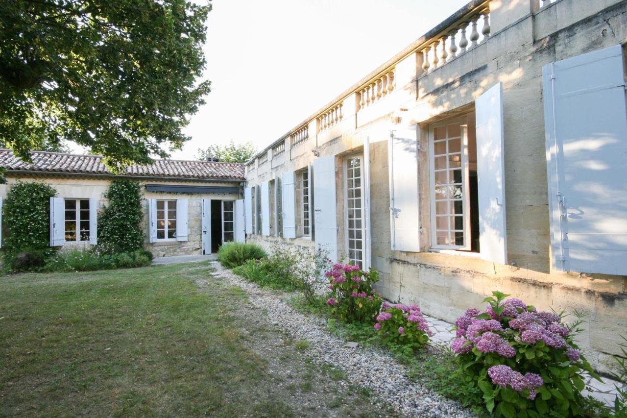 Chateau Rosemont - Grande Maison Familiale Campagne Dans Le Medoc Avec Piscine Et Tennis A 15 Mn Bordeaux Labarde Ngoại thất bức ảnh
