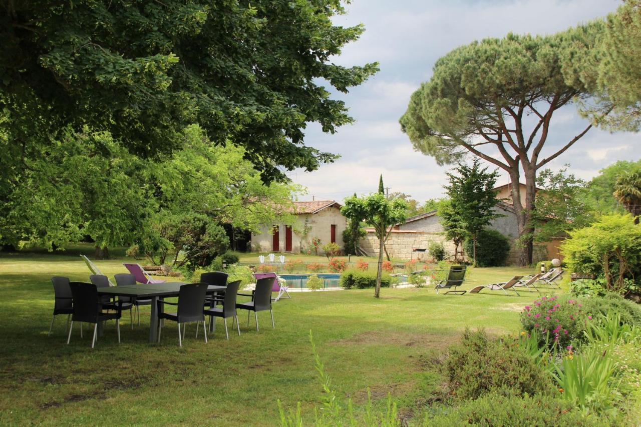 Chateau Rosemont - Grande Maison Familiale Campagne Dans Le Medoc Avec Piscine Et Tennis A 15 Mn Bordeaux Labarde Ngoại thất bức ảnh