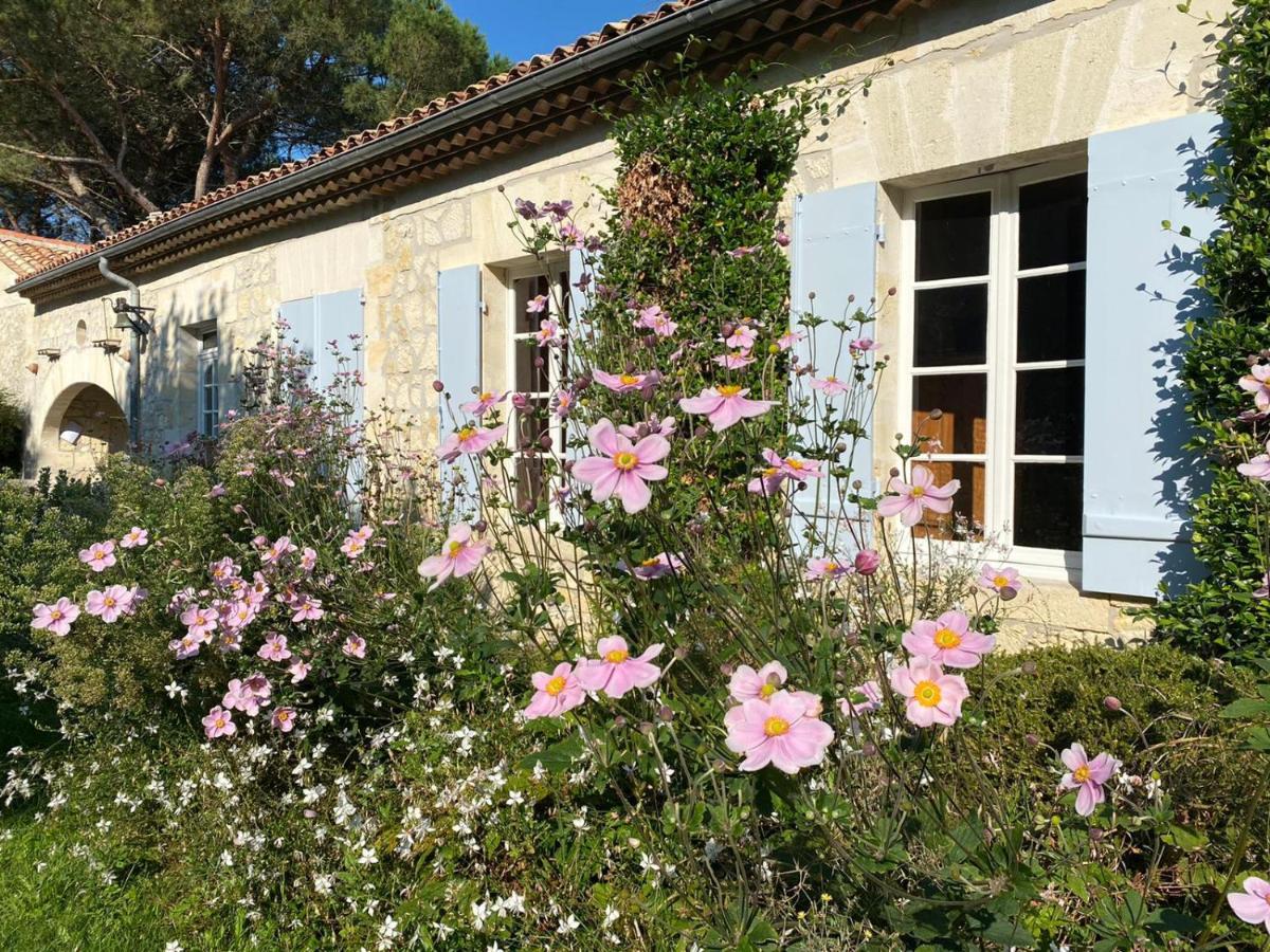 Chateau Rosemont - Grande Maison Familiale Campagne Dans Le Medoc Avec Piscine Et Tennis A 15 Mn Bordeaux Labarde Ngoại thất bức ảnh