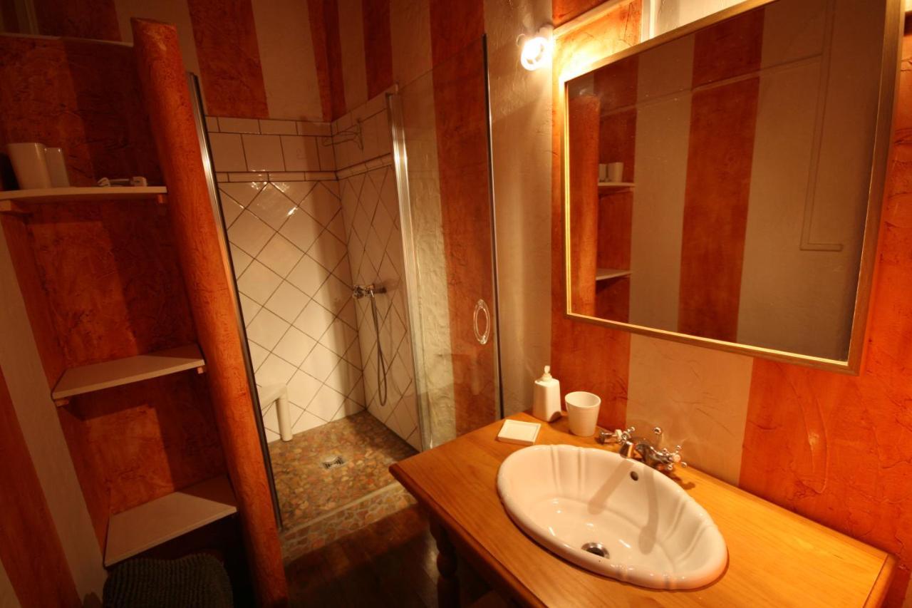 Chateau Rosemont - Grande Maison Familiale Campagne Dans Le Medoc Avec Piscine Et Tennis A 15 Mn Bordeaux Labarde Ngoại thất bức ảnh