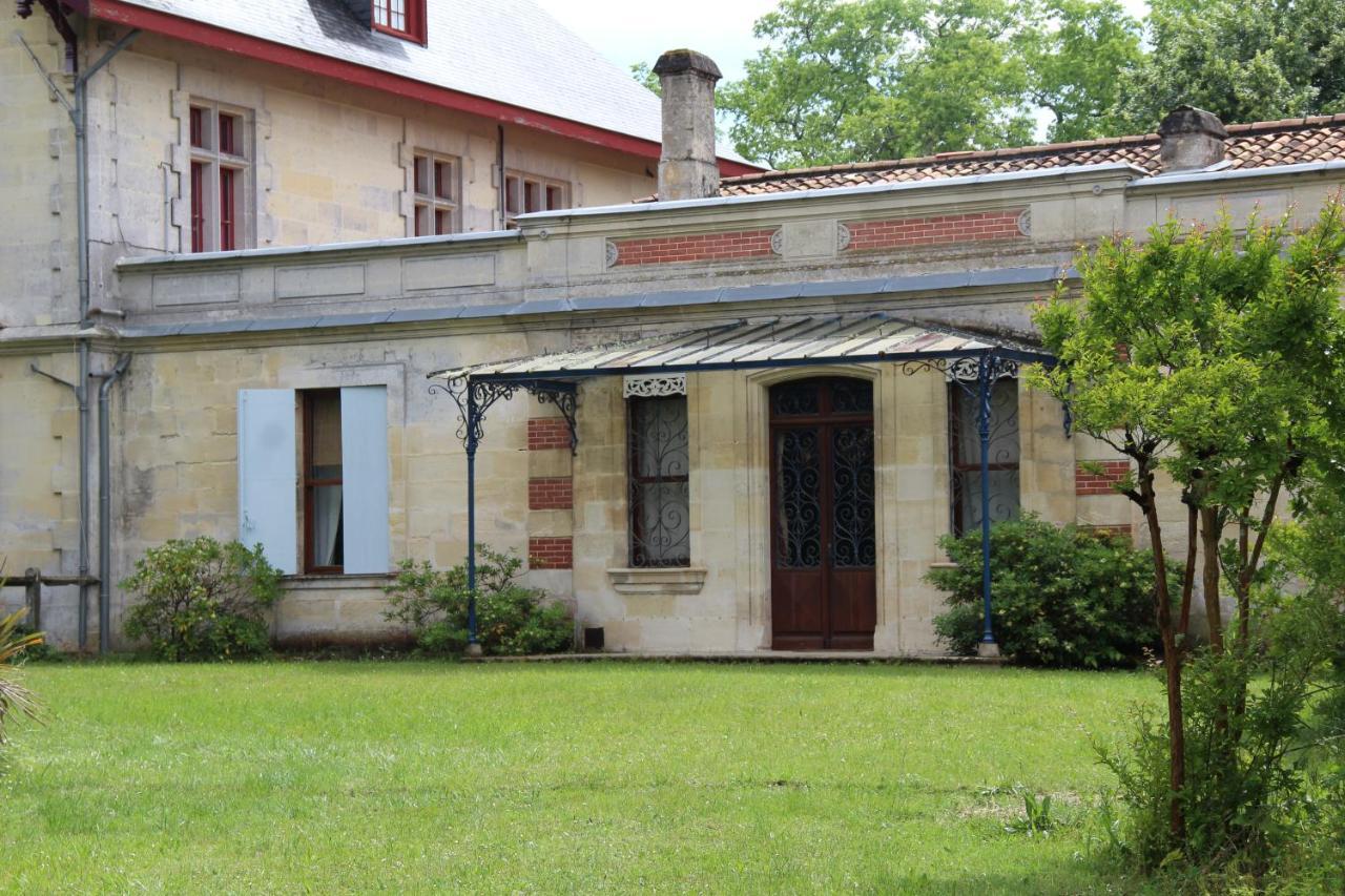 Chateau Rosemont - Grande Maison Familiale Campagne Dans Le Medoc Avec Piscine Et Tennis A 15 Mn Bordeaux Labarde Ngoại thất bức ảnh